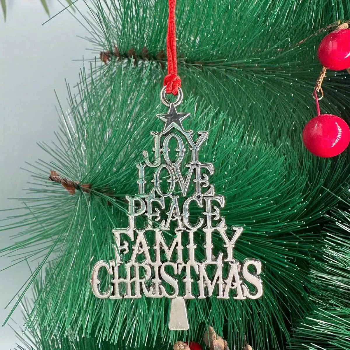 1pc Festive Metal Christmas Tree Pendant - Tree Toppers for Holiday Scene Decor, Room Decoration, Birthday Party Supplies, and Christmas Gift Ideas with Hanging Ornament Feature