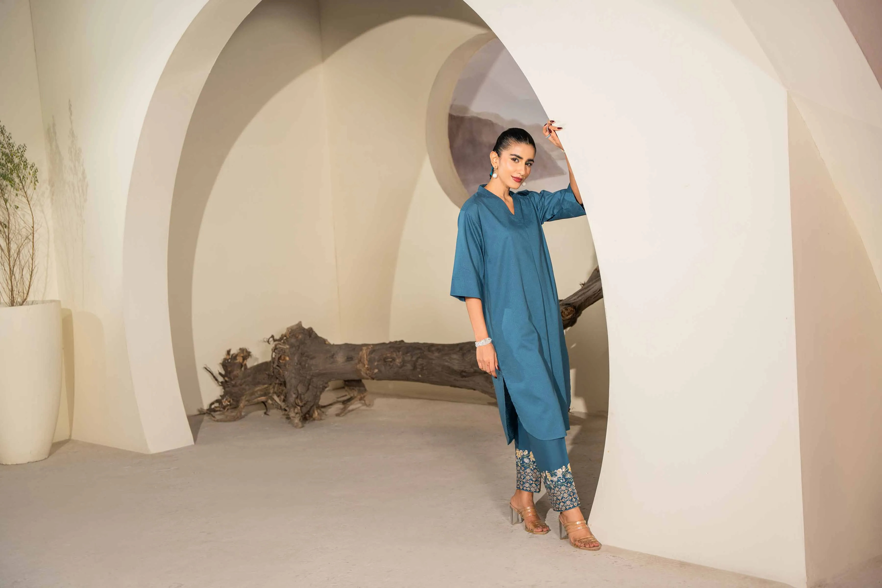 2 Piece - Embroidered Suit - PS24-22