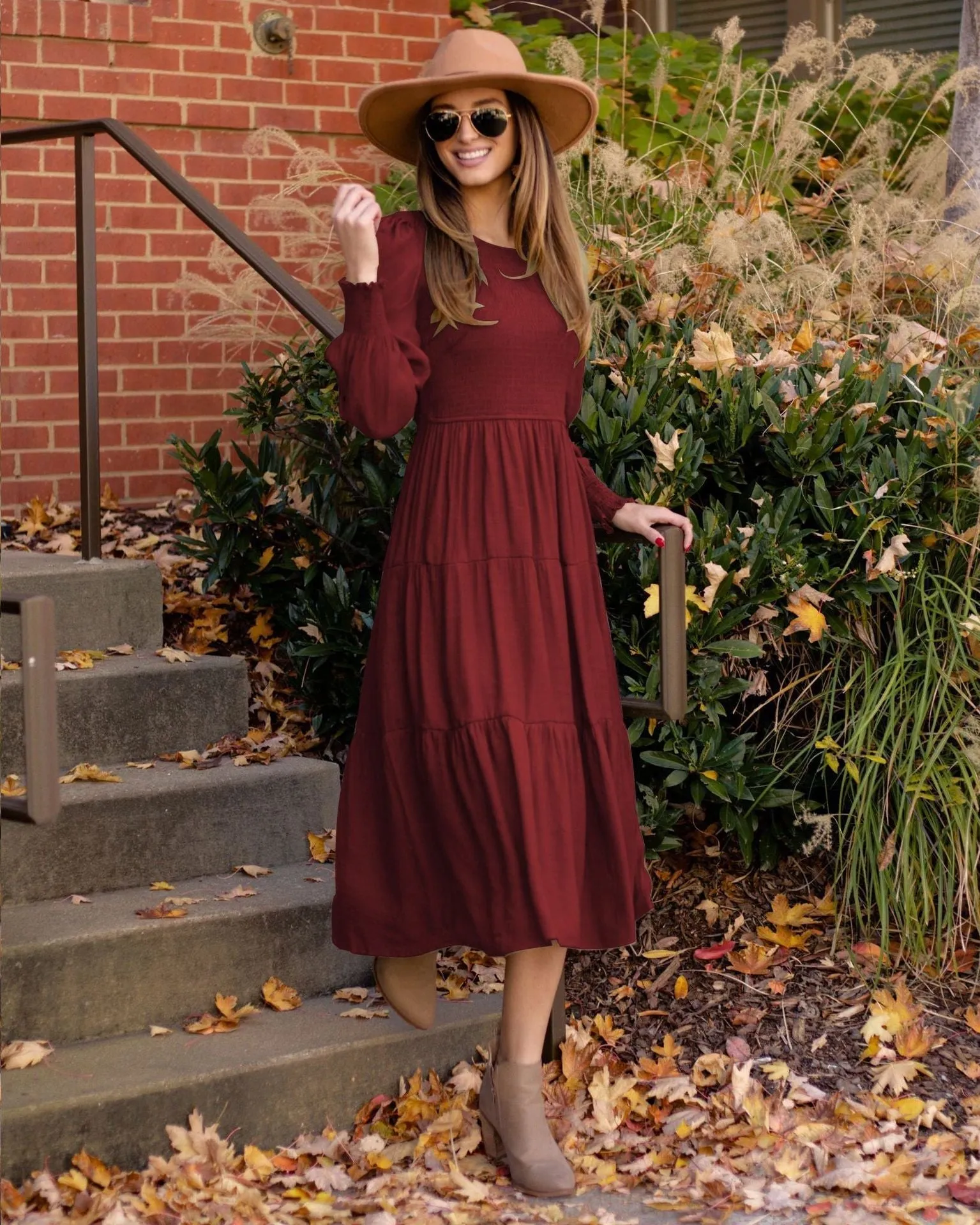European And American Elegant Retro French Round-neck High Waist Smocking Dress