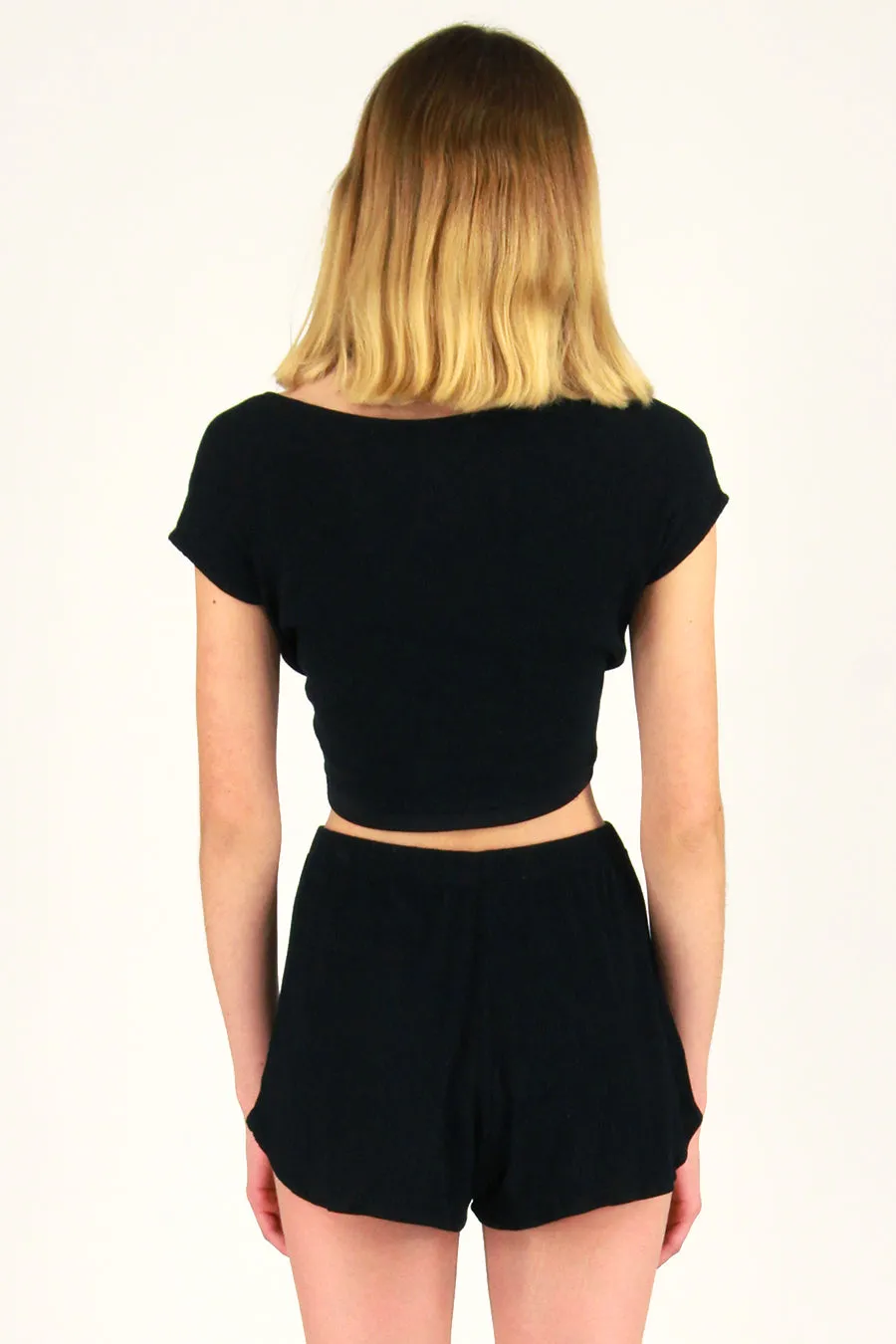 Shorts - Black Scrunchy