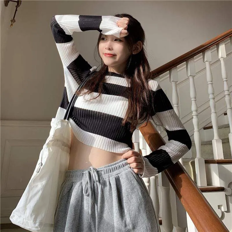 Women's Contrast Color Stripes Long Sleeved Kintted Tops